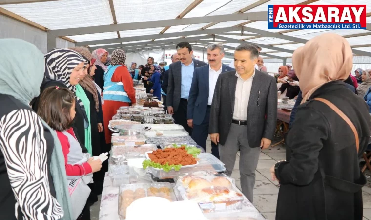 Depremzedeler yararına hayır çarşısı açıldı