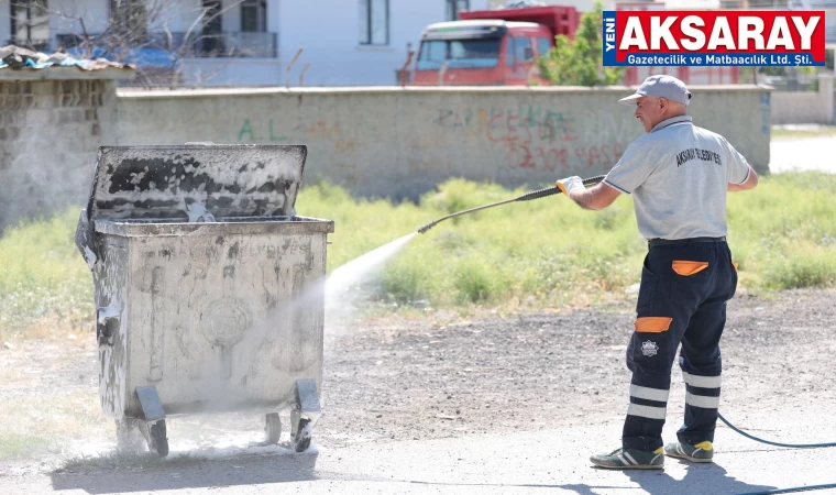 Çöp konteynerleri düzenli olarak yıkanıyor