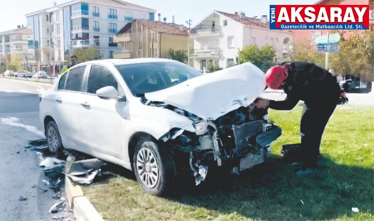 Anne ve bebek kazada yaralandı