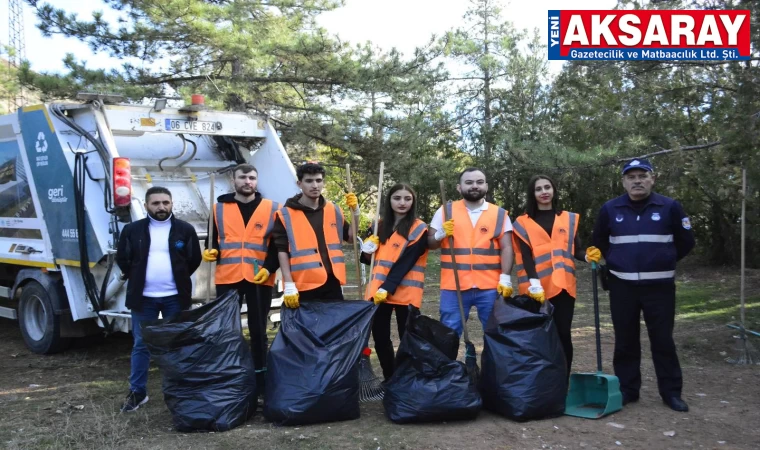 Kireçlik bölgesinde gönüllü temizlik yaptılar