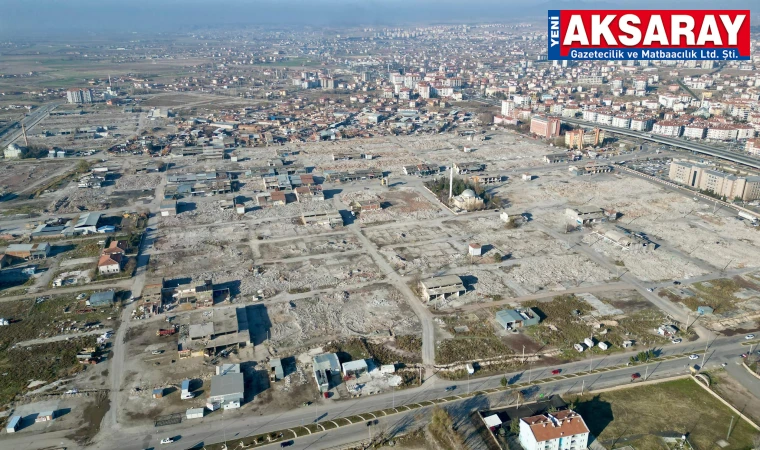 Eski Sanayi Sitesinde 1200’ü aşan dükkan yıkıldı