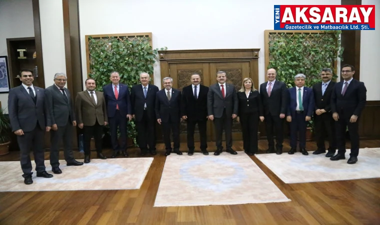 ODTÜ, Ankara ve Gazi Üniversitesi Rektörleri ziyaret için geldiler