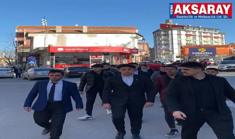 Şehitleri anma ve teröre lanet yürüyüşü yaptılar