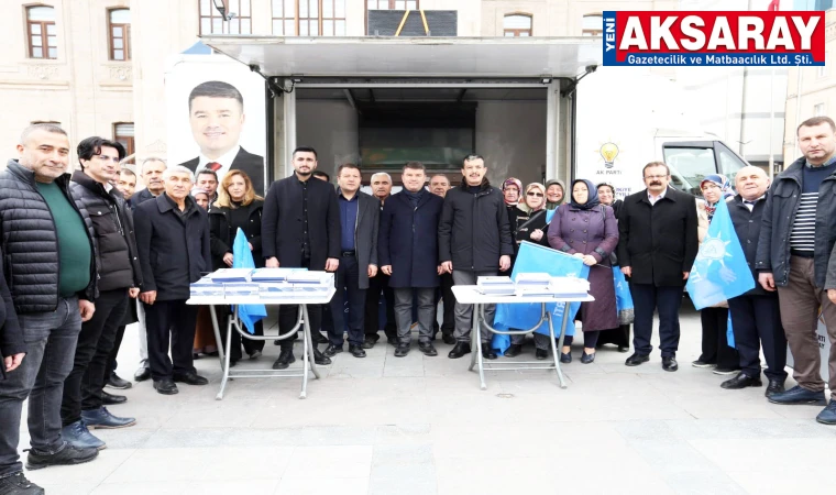 Ak parti standını ziyaret etti