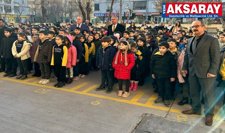 Depremin yıldönümünde 1 dakikalık saygı duruşu