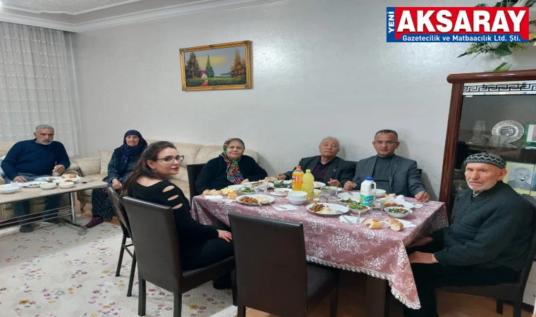 İYİ Parti adayı Karacaer, şehit ailesiyle iftarda buluştu