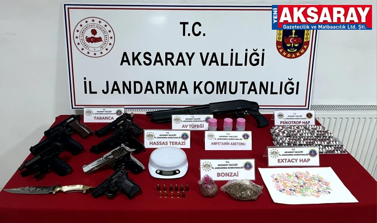 Uyuşturucularla yakalandı hapsi boyladı                