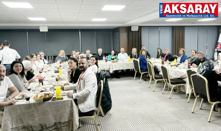 İş kadınları iftarda bir araya geldi