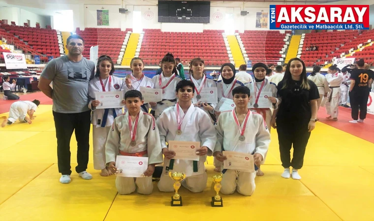 JUDO TURNUVASINDA DERECE YAPTILAR