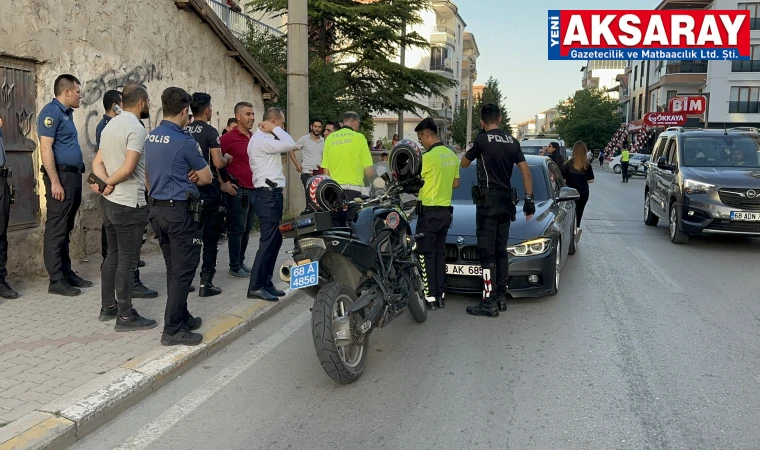 Polis kovaladı, ehliyetsiz sürücü kaçtı