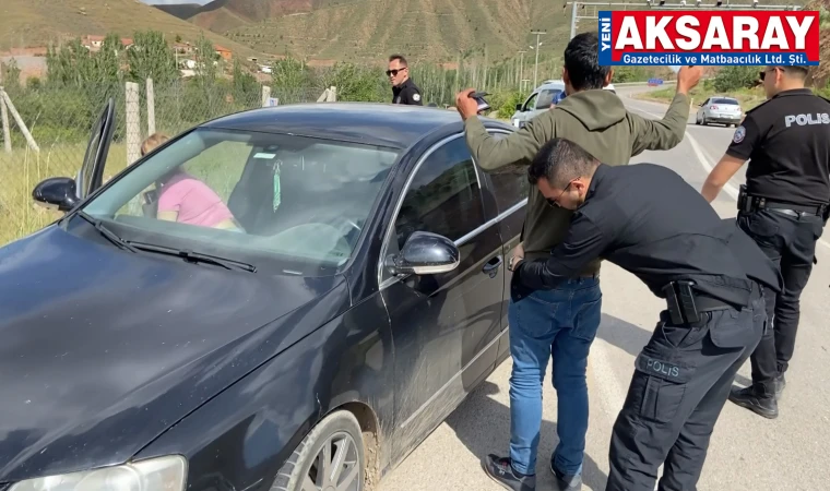 ÜÇÜNCÜ KEZ ALKOLLÜ, İKİNCİ KEZ EHLİYETSİZ YAKALANDI Polise ‘başka ceza yazın’ dedi