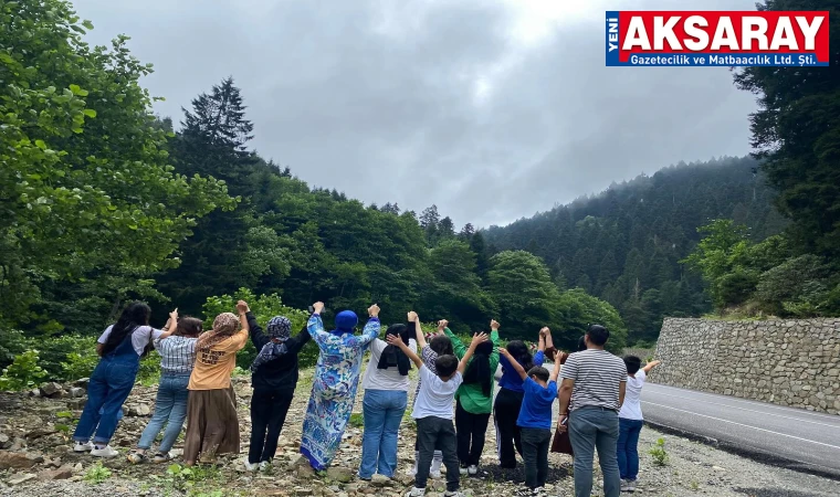 Çocuk Evlerinin sakinleri Karadeniz’e geziye götürüldü