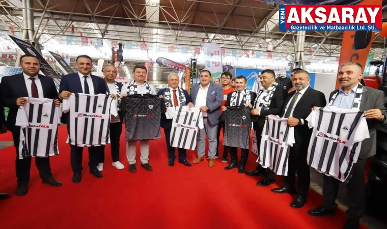 Fuarda Aksarayspor standını ziyaret ettiler