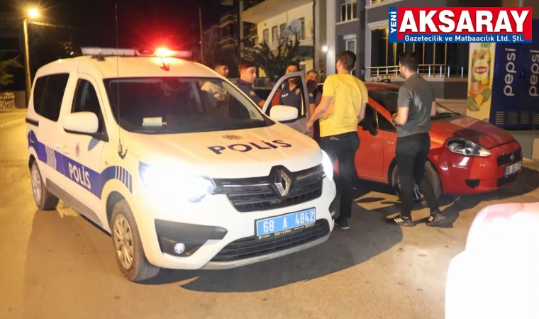 Polis ile ehliyetsiz sürücü kovalamacası