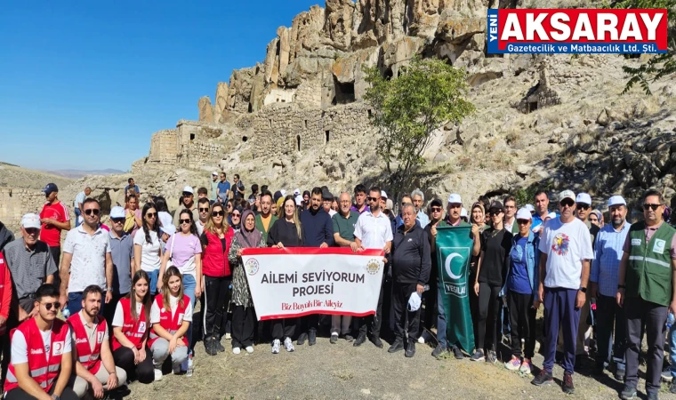 Aile yürüyüşü yaptılar