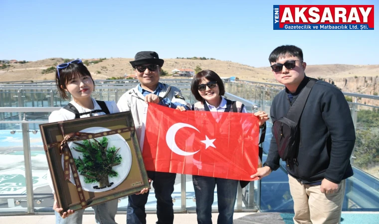 Cam Terasın 100 bininci ziyaretçisi Güney Kore’den