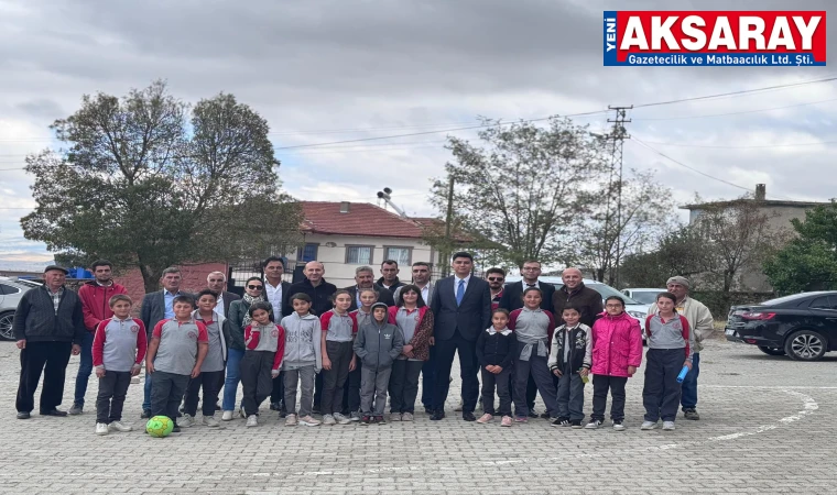 Okulun ihtiyaçlarını yerinde belirledi