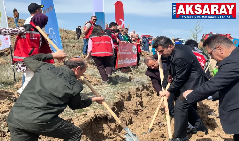 Ge­le­ce­ğe adım