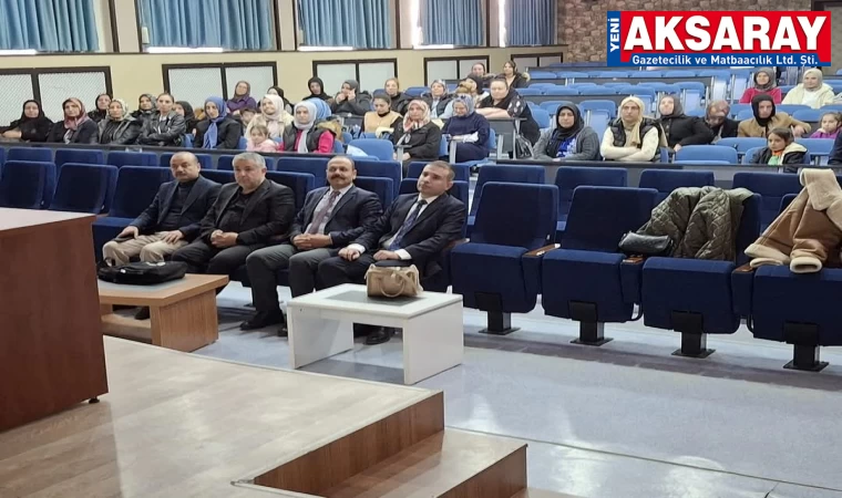 Ka­dı­nın kal­kın­ma­da­ki rolü söy­le­şi­nin ko­nu­su oldu