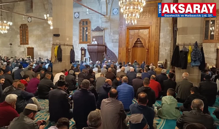 Kadir gecesine özel program yapıldı