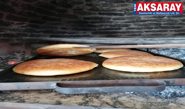 Güzelyurt ve Sağlık kömbesine karşılık, Sultanhanı tandır ekmeği