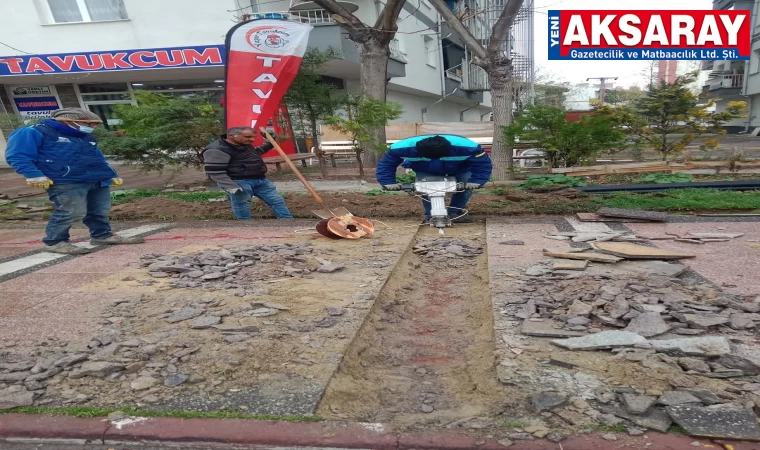 Mahallelere fiber kablo döşeniyor