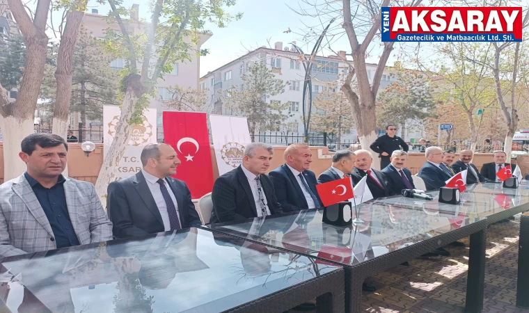 Resmi bayramlaşma öğretmenevinde yapıldı