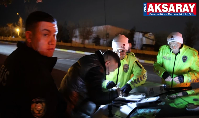 Yine alkollü ve ehliyetsiz yakalandı