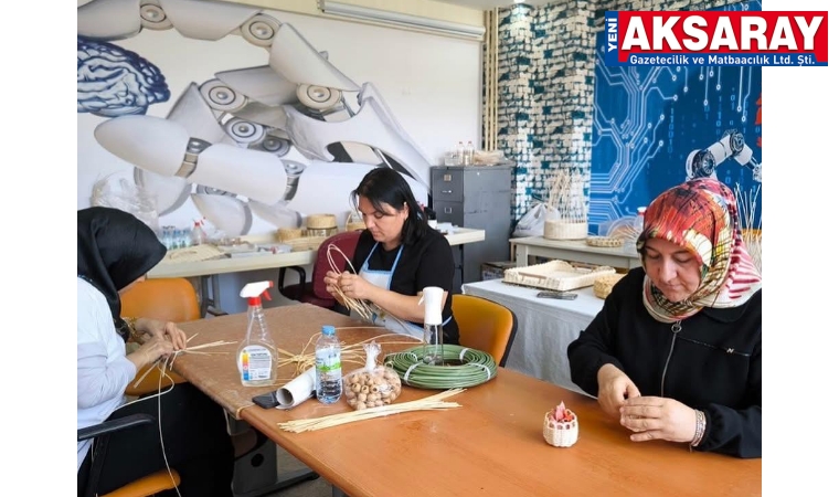 Kadınlar el emeğini ekonomiye kazandırdı