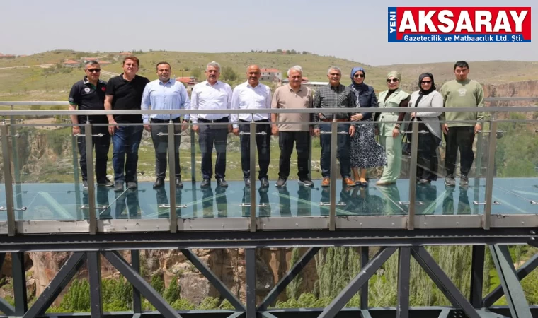 Komşu ilin valisi konuk edildi