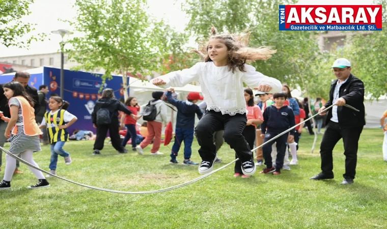 Dönem sonunda aileler çocuklarıyla oyunlar oynayacak