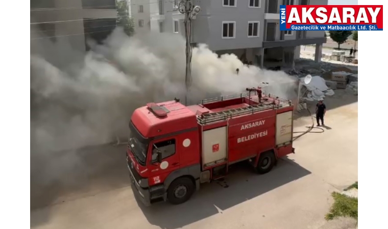 İnşaatın bekçi kulübesi alev alev yandı