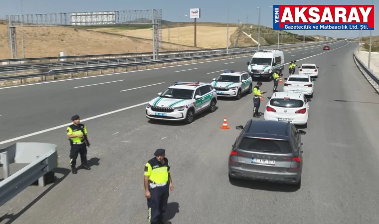 Otoyolda Jandarma denetimi