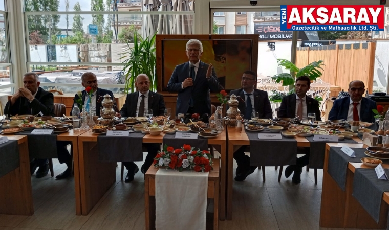 Veteriner Hekimler sokak köpeklerini gündemine aldı