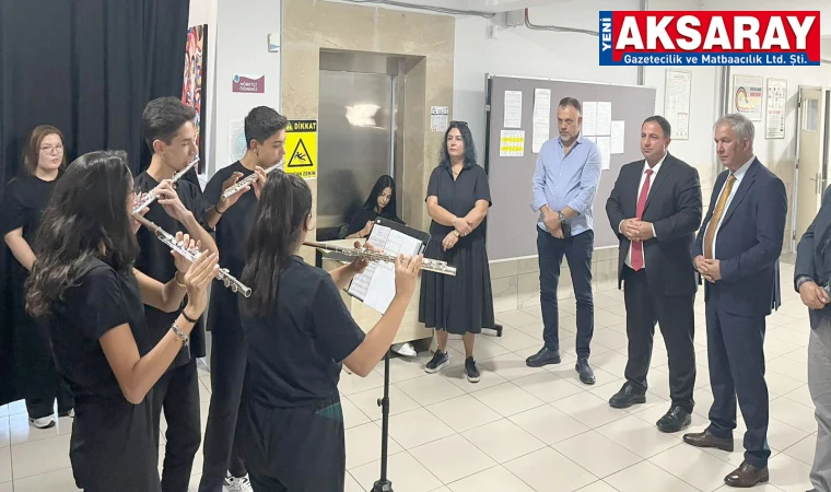 Güzel Sanatlar Lisesi'nde müzikli karşılama