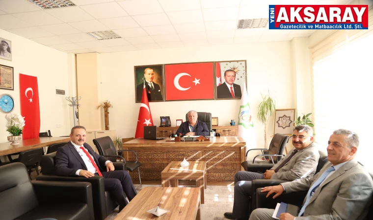 ÜNİVERSİTE REKTÖRÜ ENGELLİLER DERNEĞİ’Nİ ZİYARET ETTİ Örnek projelere öncülük ettik