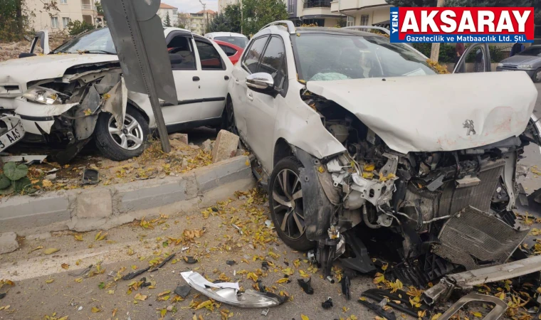 3 Araçlı zincirleme kaza