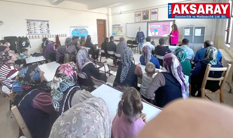 Dikmen Köyün’de Aile İçi İletişim Eğitimi