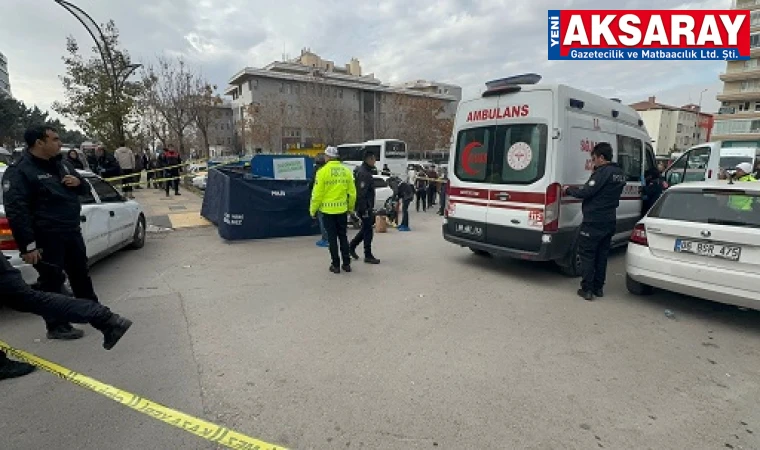 Motosikletten savrulan genç hayatını kaybetti