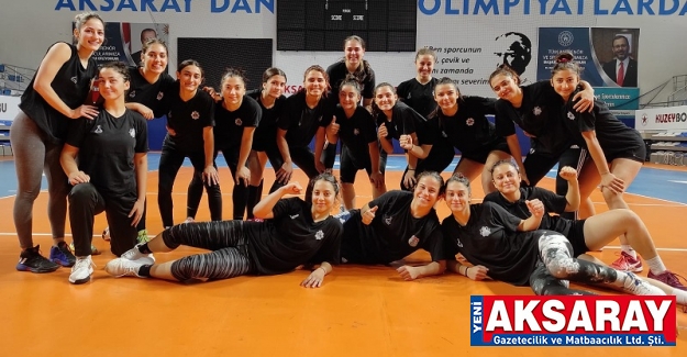 Hentbol de ilk hazırlık maçı Kırşehir ile yapıldı