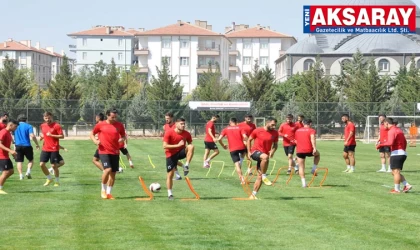 DENİZLİ MAÇINA SIKI HAZIRLANIYORLAR Maç öncesi form tutuyorlar