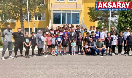 ATLETLER MADALYA İÇİN KOŞTULAR