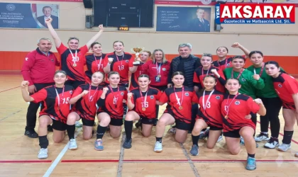 HENTBOLDE BELEDİYE SPOR YILDIZLAR TÜRKİYE ŞAMPİYONASINDA  MÜCADELE EDECEK