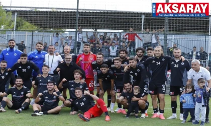 TARAFTAR TAKIMINI DEPLASMANDA YALNIZ BIRAKMADI