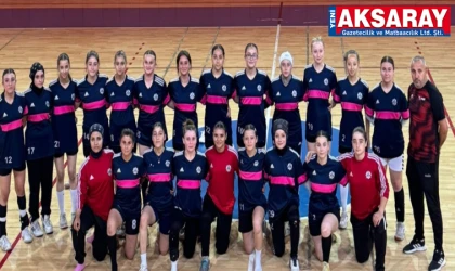 Belediyespor hentbolde zirvede kalmak istiyor