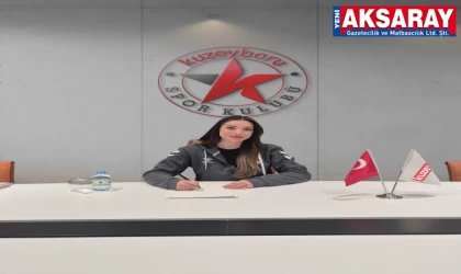 Aley­na ile yola devam