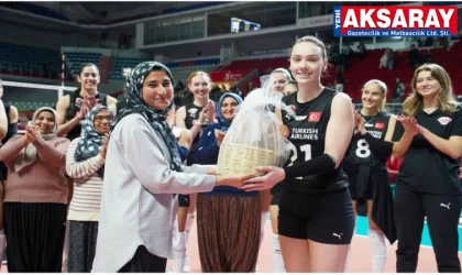 Şal­var­lı sul­tan­lar Türk Hava Yol­la­rı­na konuk oldu