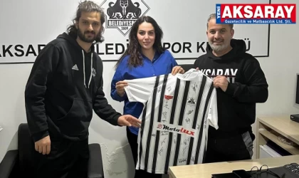 Bad­fel­las Ta­raf­tar Gru­bun­dan Ak­sa­rays­por’a des­tek