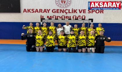 Belediye Hentbol Takımı derecelere doymuyor