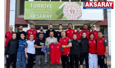 İşitme Engelliler Taekwondo Milli Takımı kampta